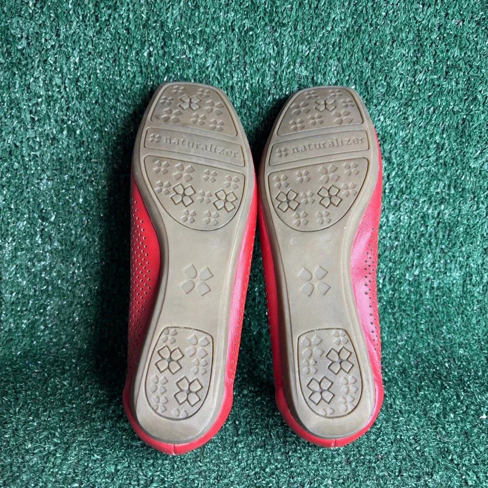 Naturalizer Vanessa Perforated Leather Bow Comfort Ballet Flats Red Womens Sz 8N